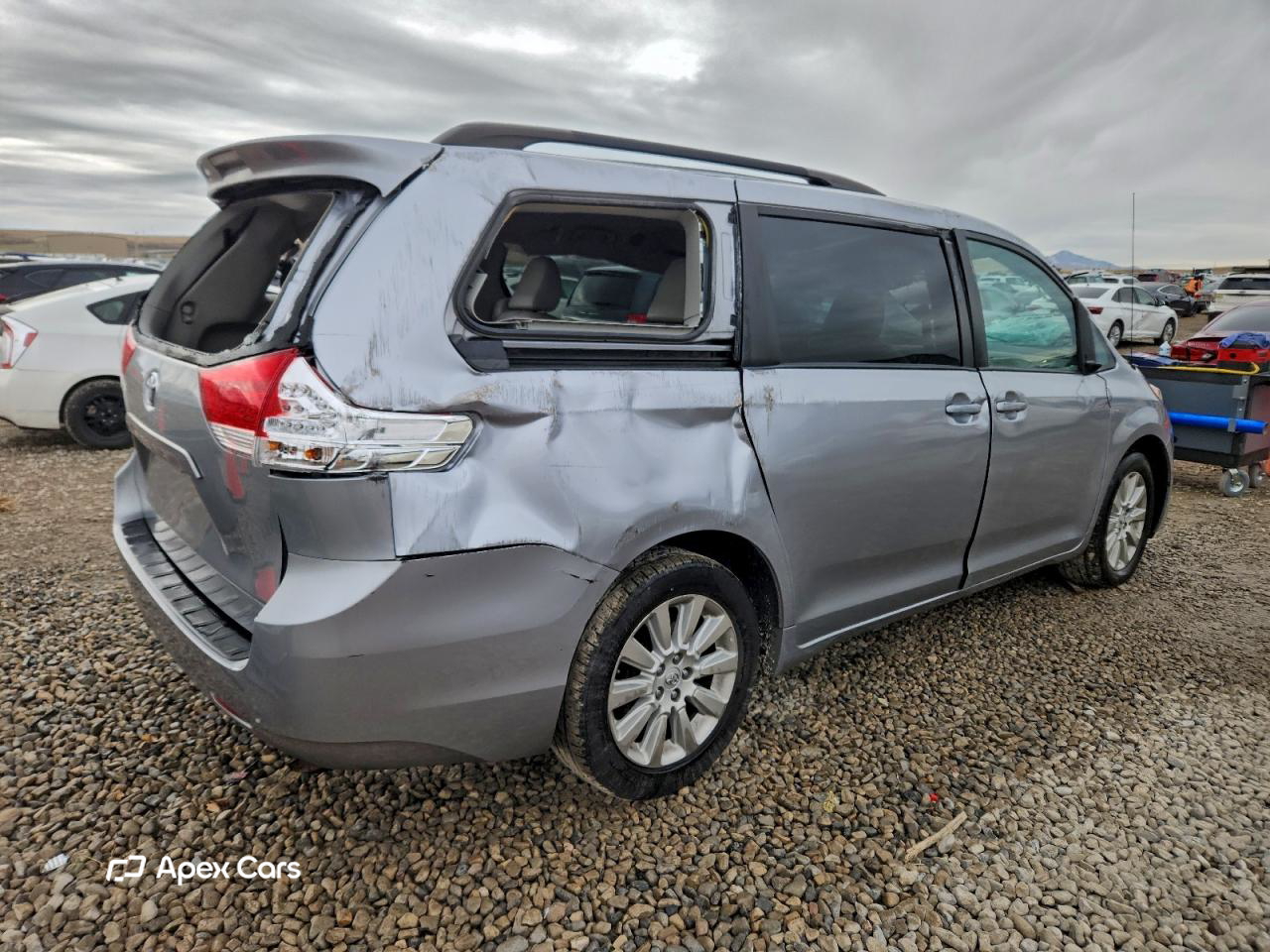 Toyota Sienna 2012