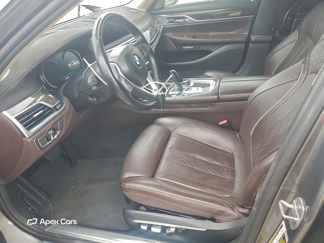 BMW Series 7 2016