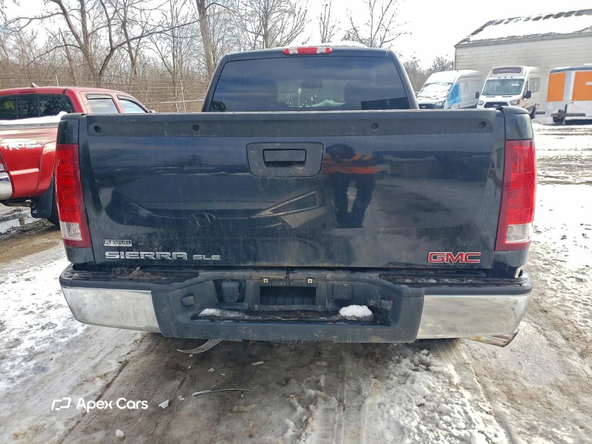 GMC Sierra 2011