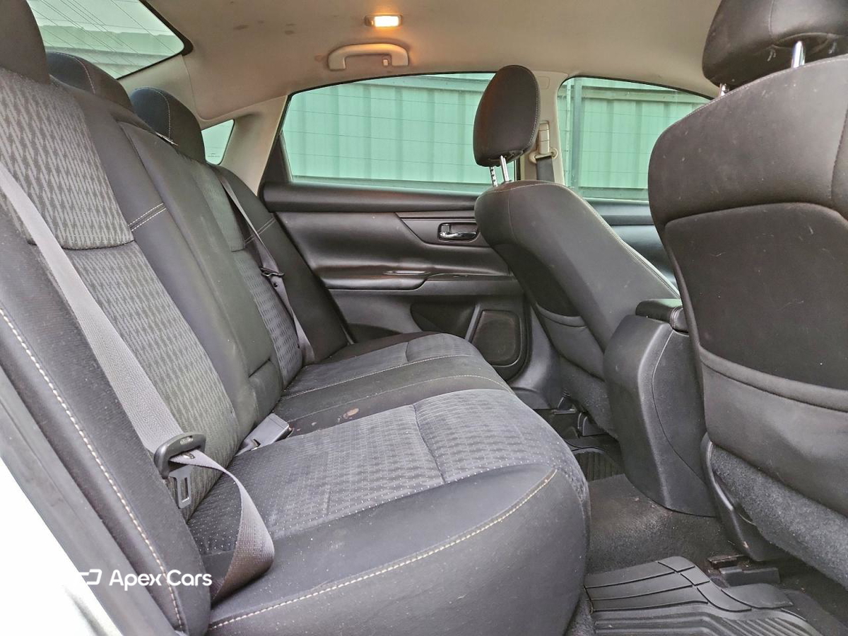 Nissan Altima 2016