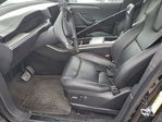 Tesla Model X 2022