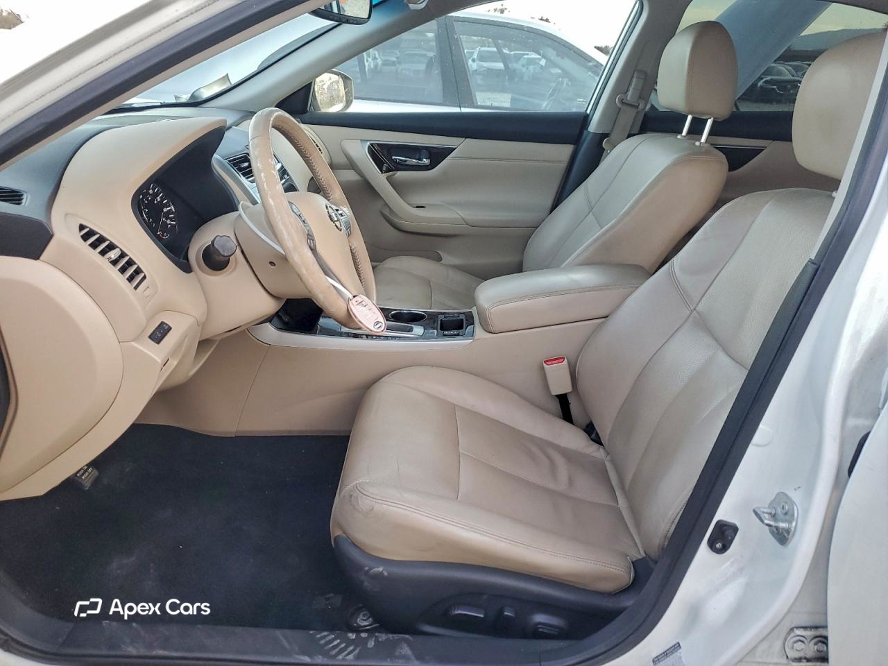Nissan Altima 2015