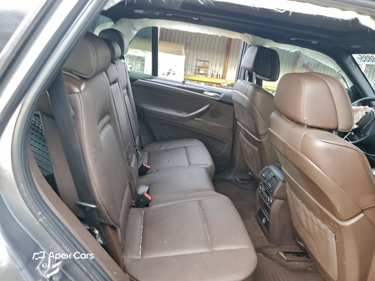 BMW X5 2010