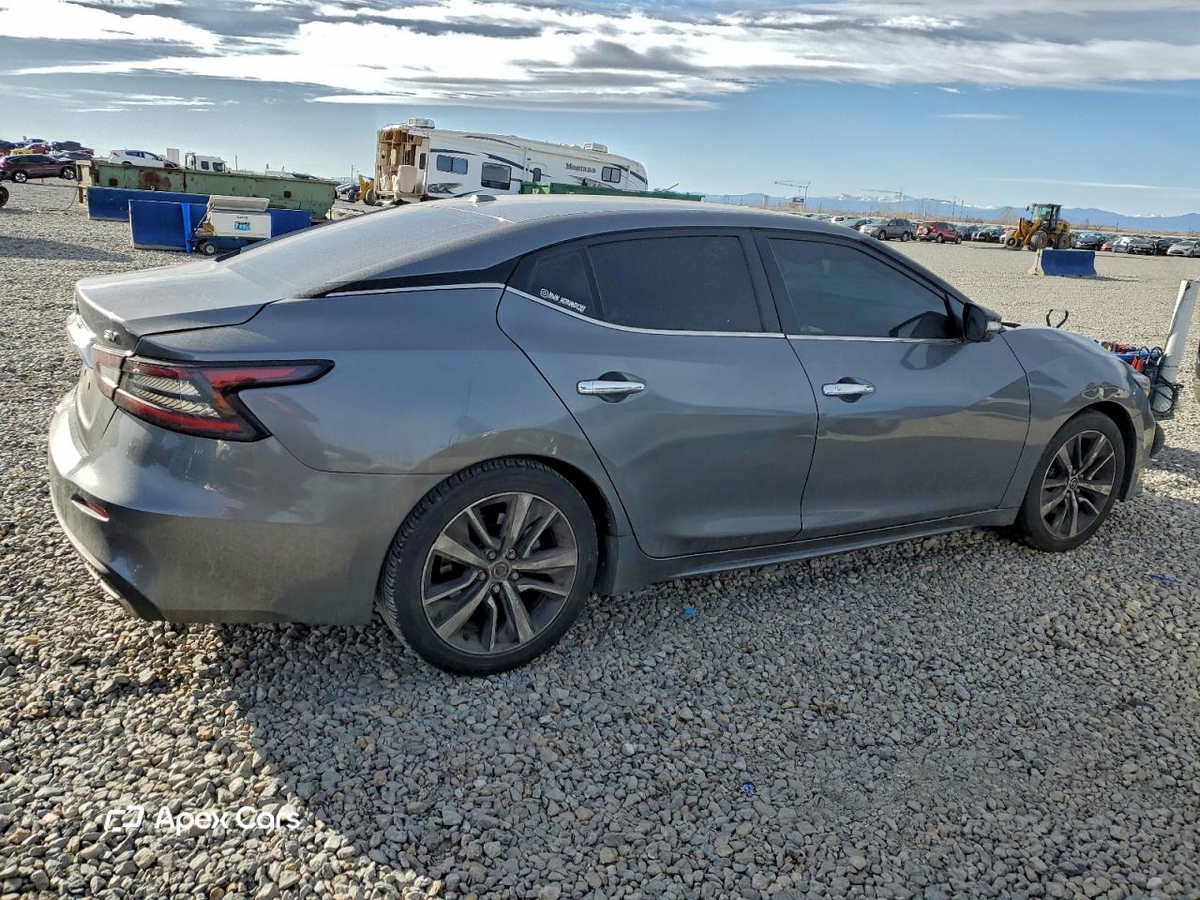 Nissan Maxima 2021