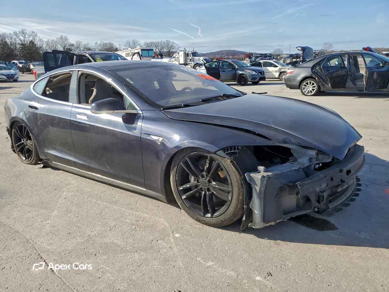 Tesla Model S 2014