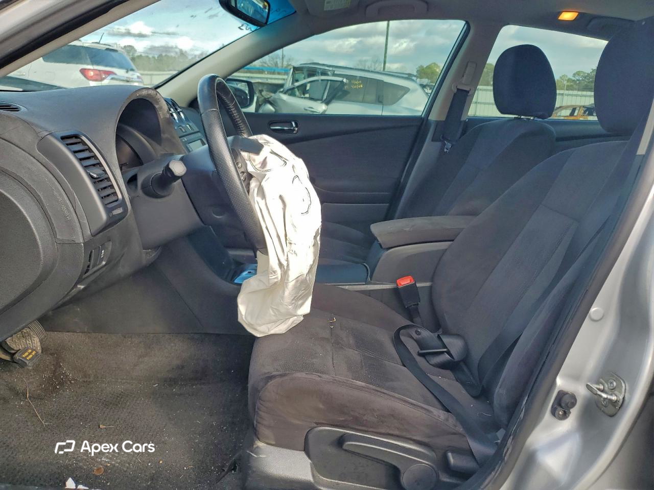 Nissan Altima 2012