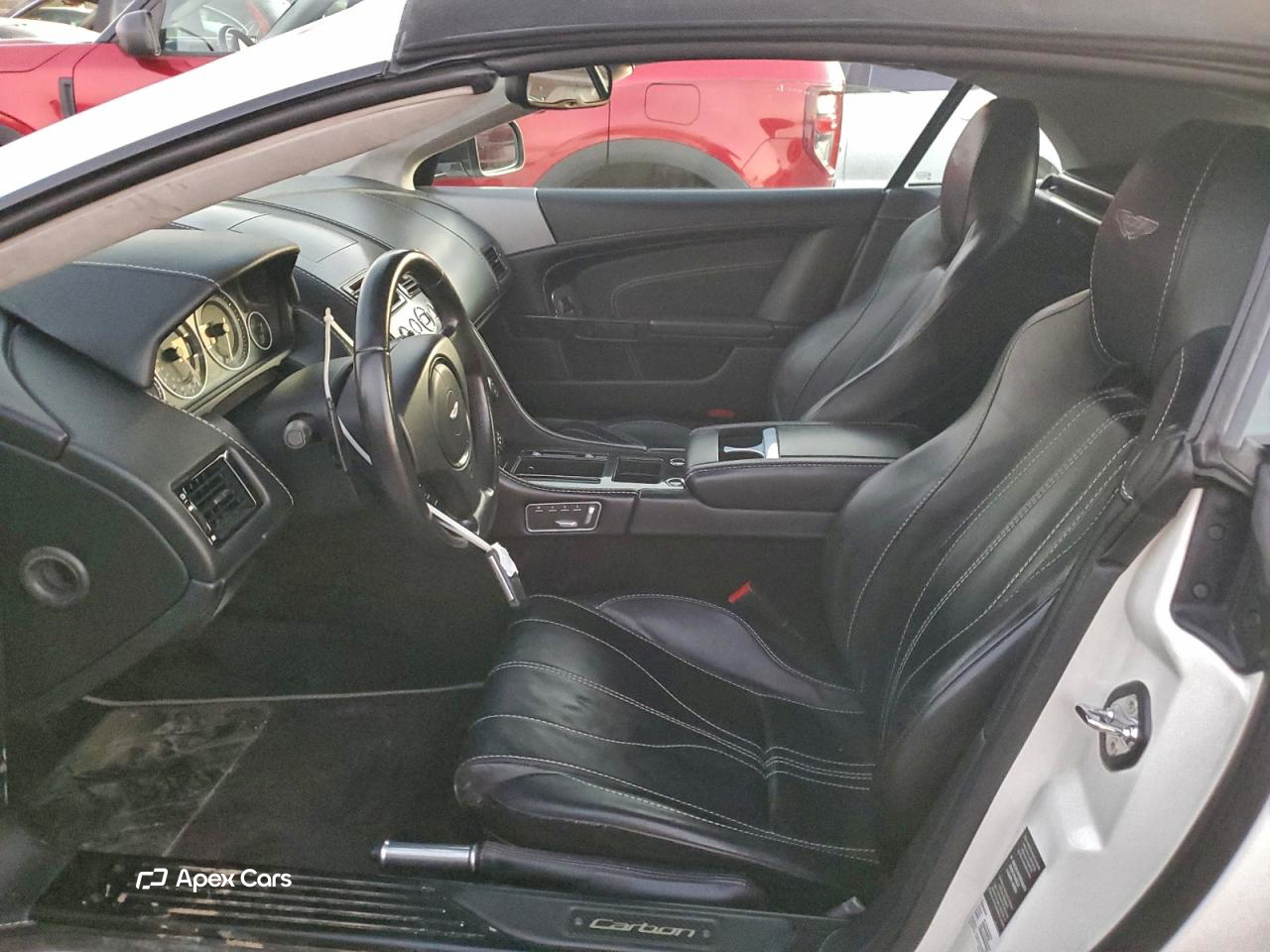 Aston Martin DB9 2015