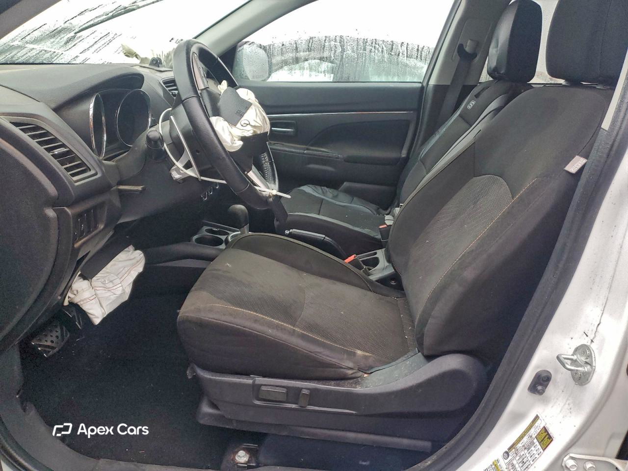 Mitsubishi Outlander 2015