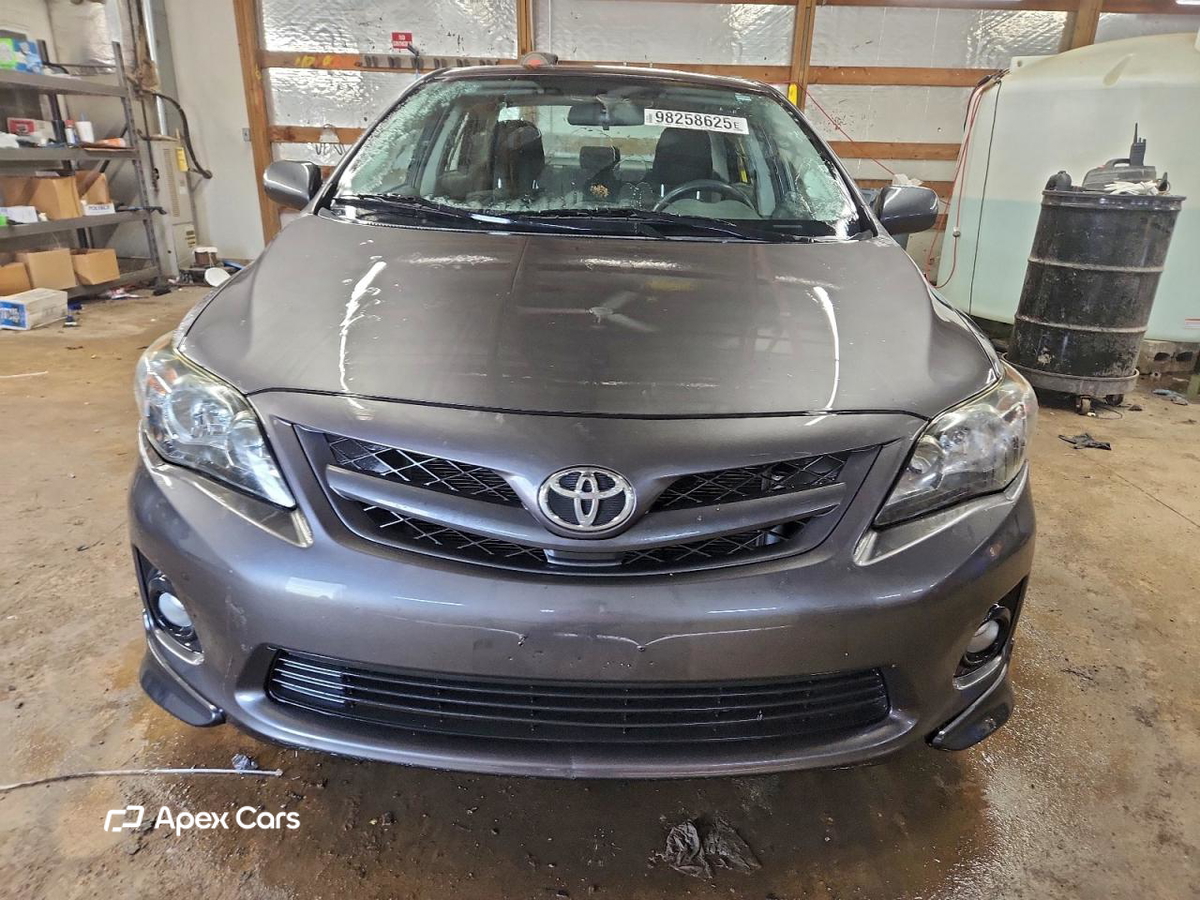 Toyota Corolla 2012