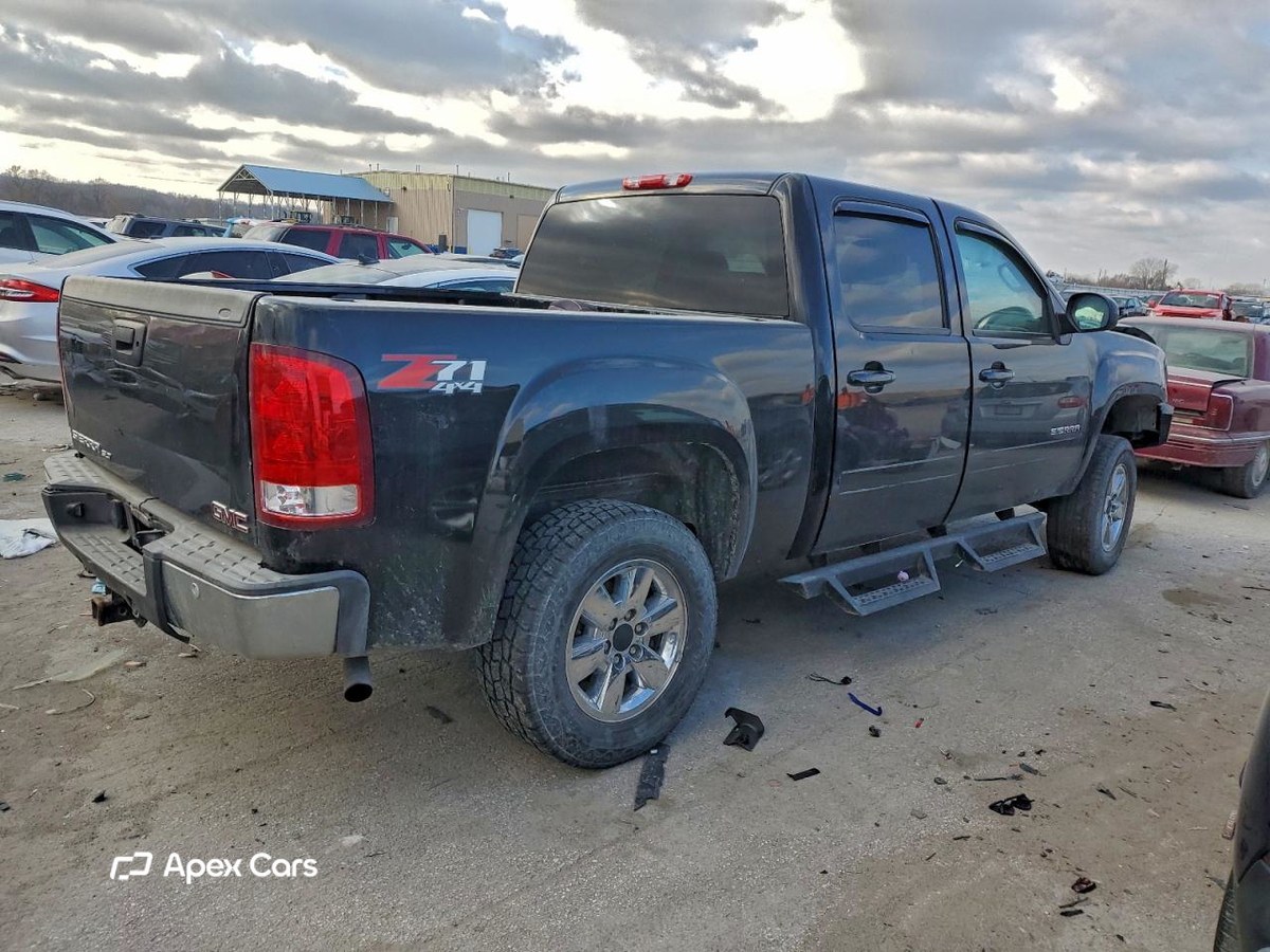 GMC Sierra 2013