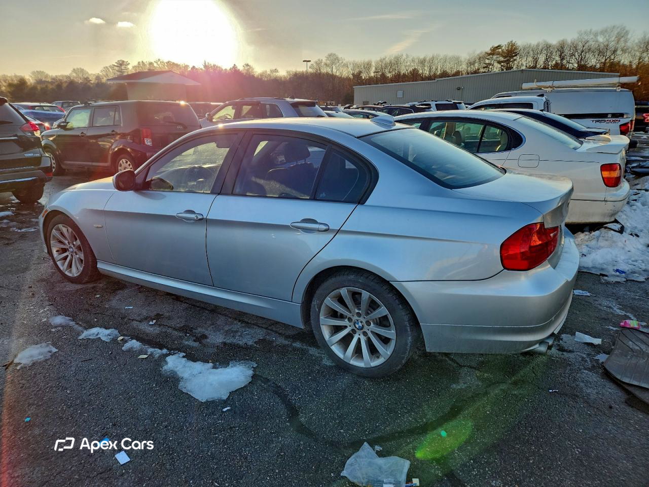 BMW Series 3 2011
