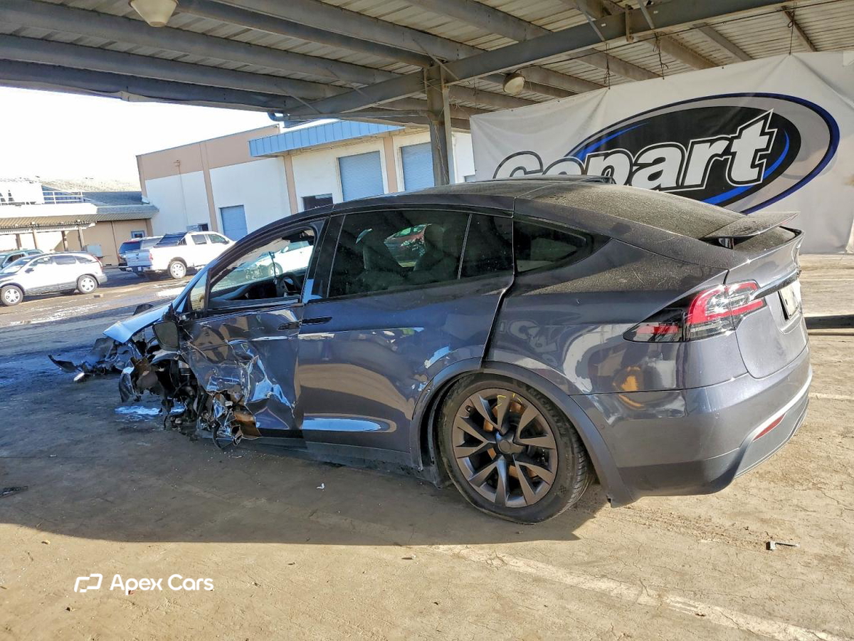 Tesla Model X 2023