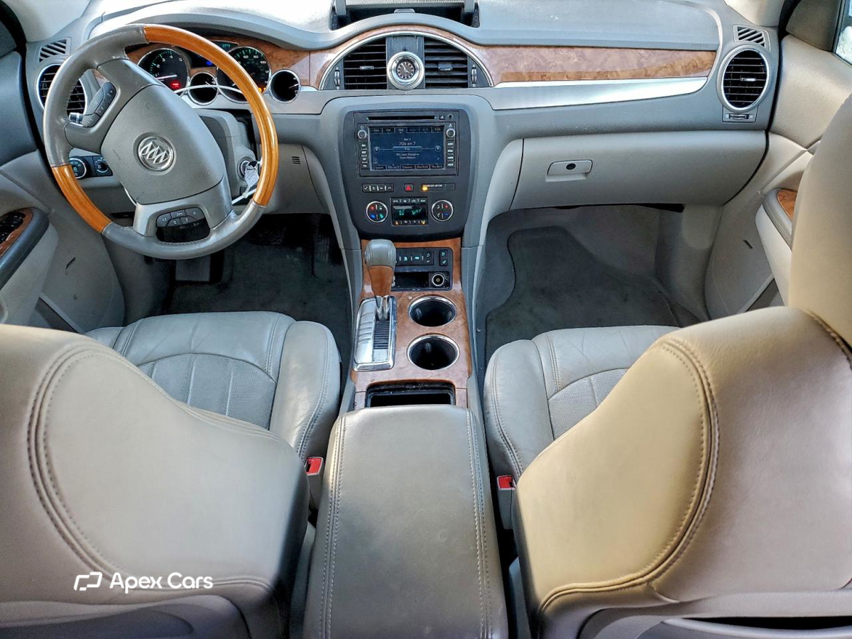 Buick Enclave 2011