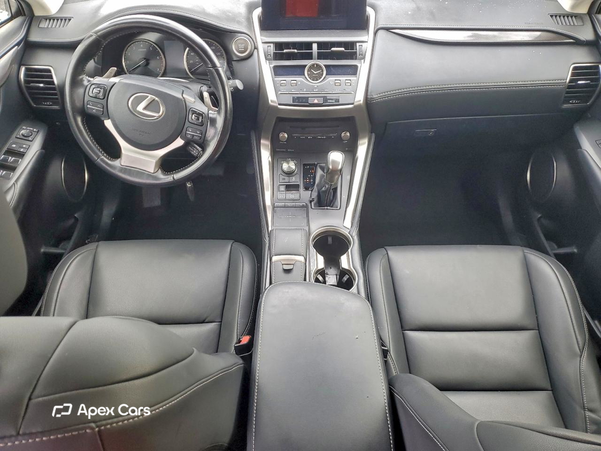 Lexus NX 2020
