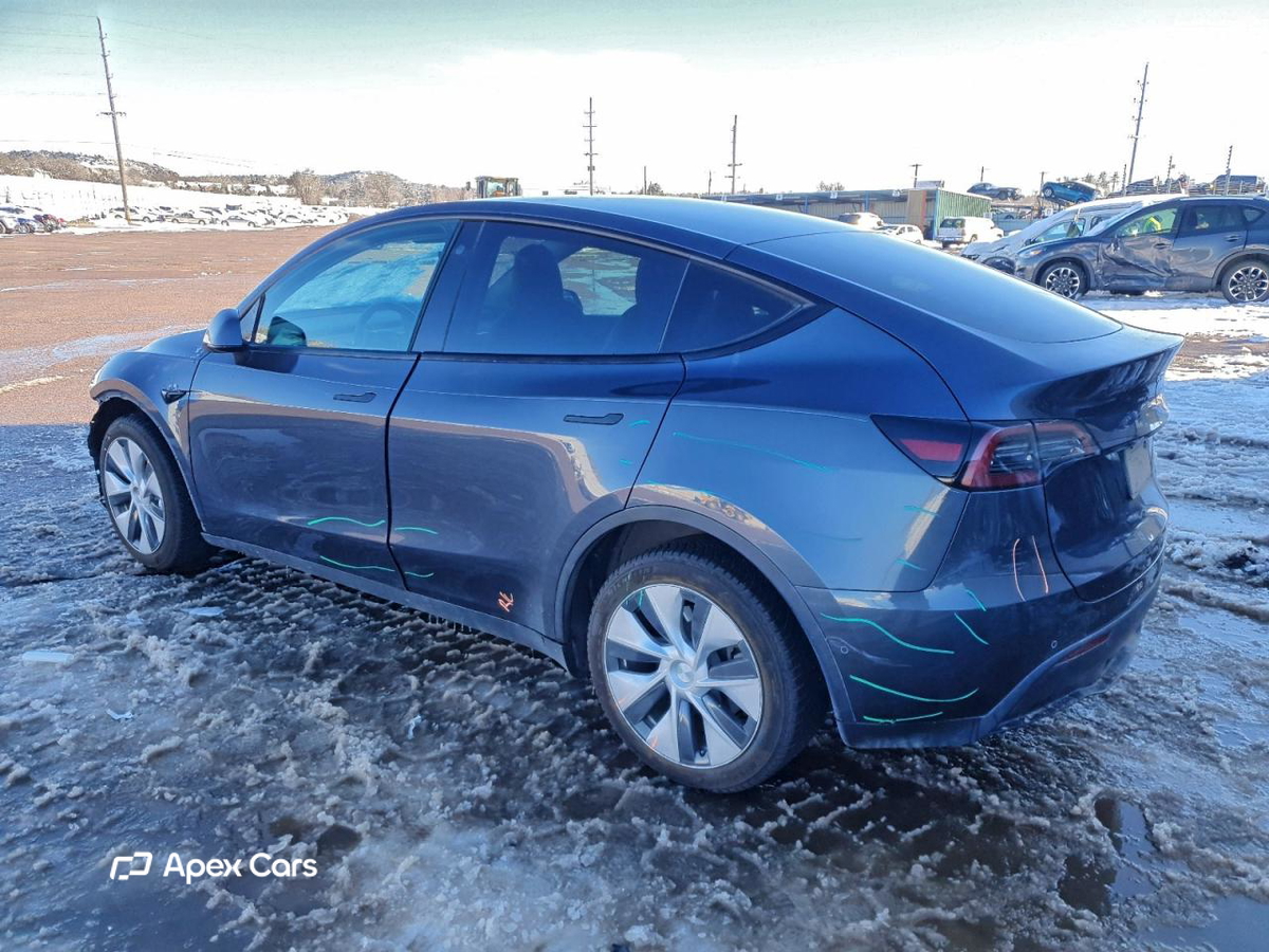 Tesla Model Y 2022