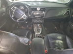 Chrysler 200 2013