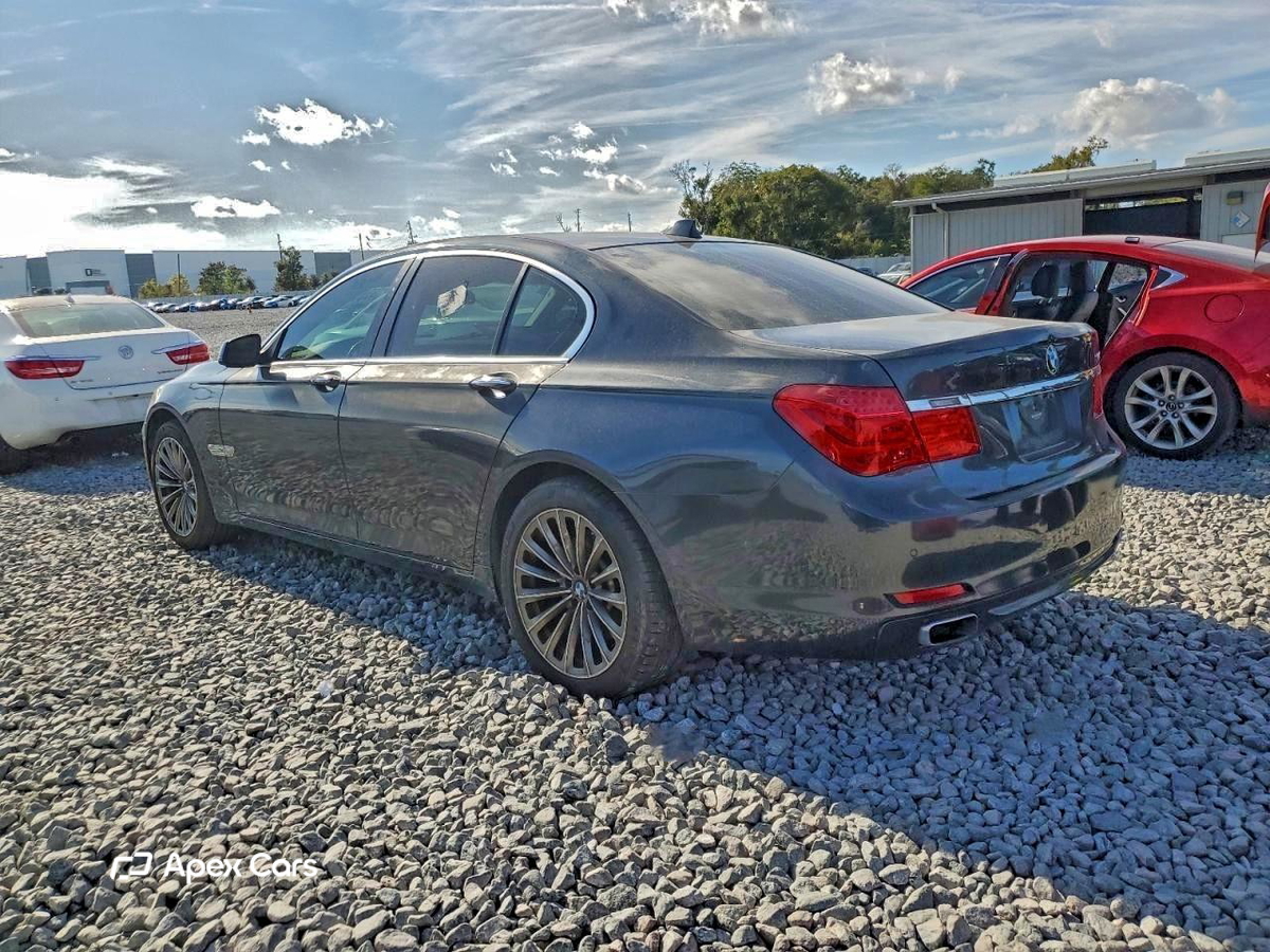 BMW Series 7 2012