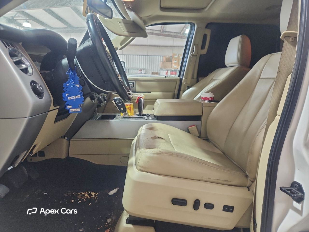 Ford Expedition 2016