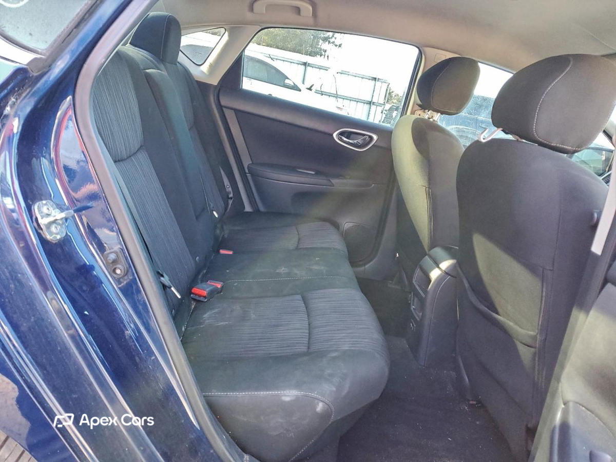 Nissan Sentra 2019