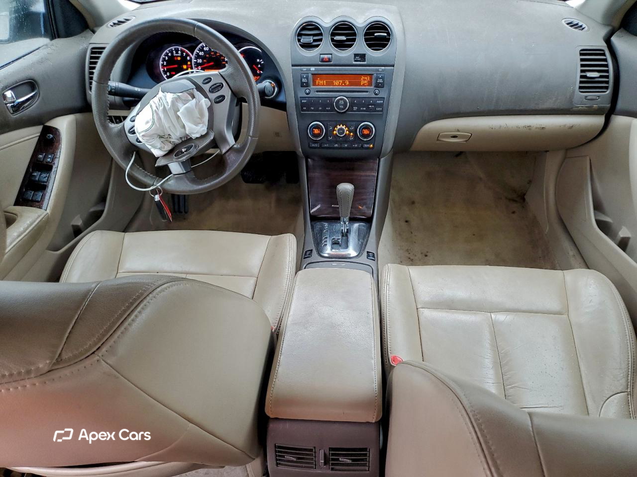 Nissan Altima 2011