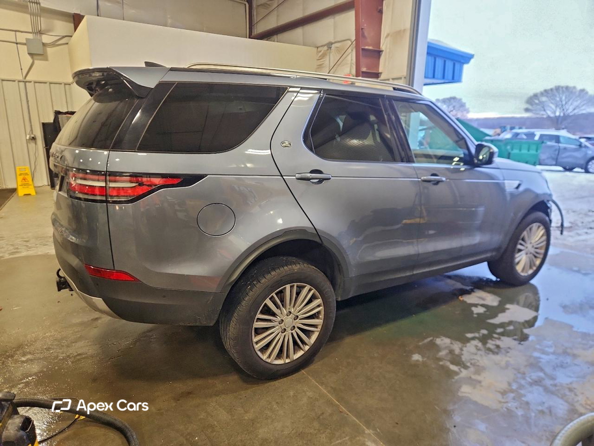 Land Rover Discovery 2020