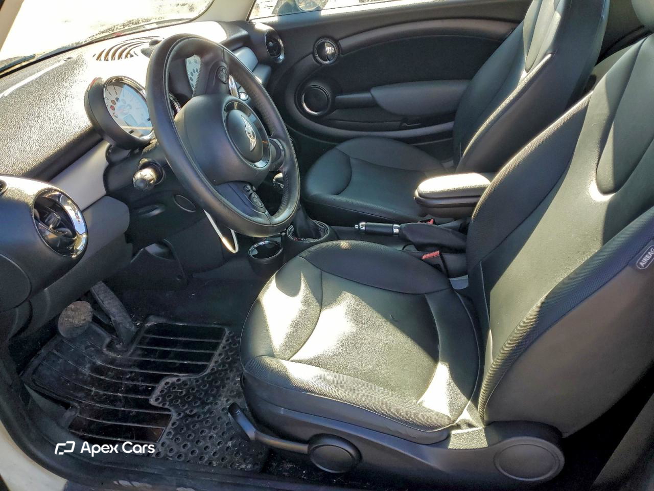 MINI Cooper 2012