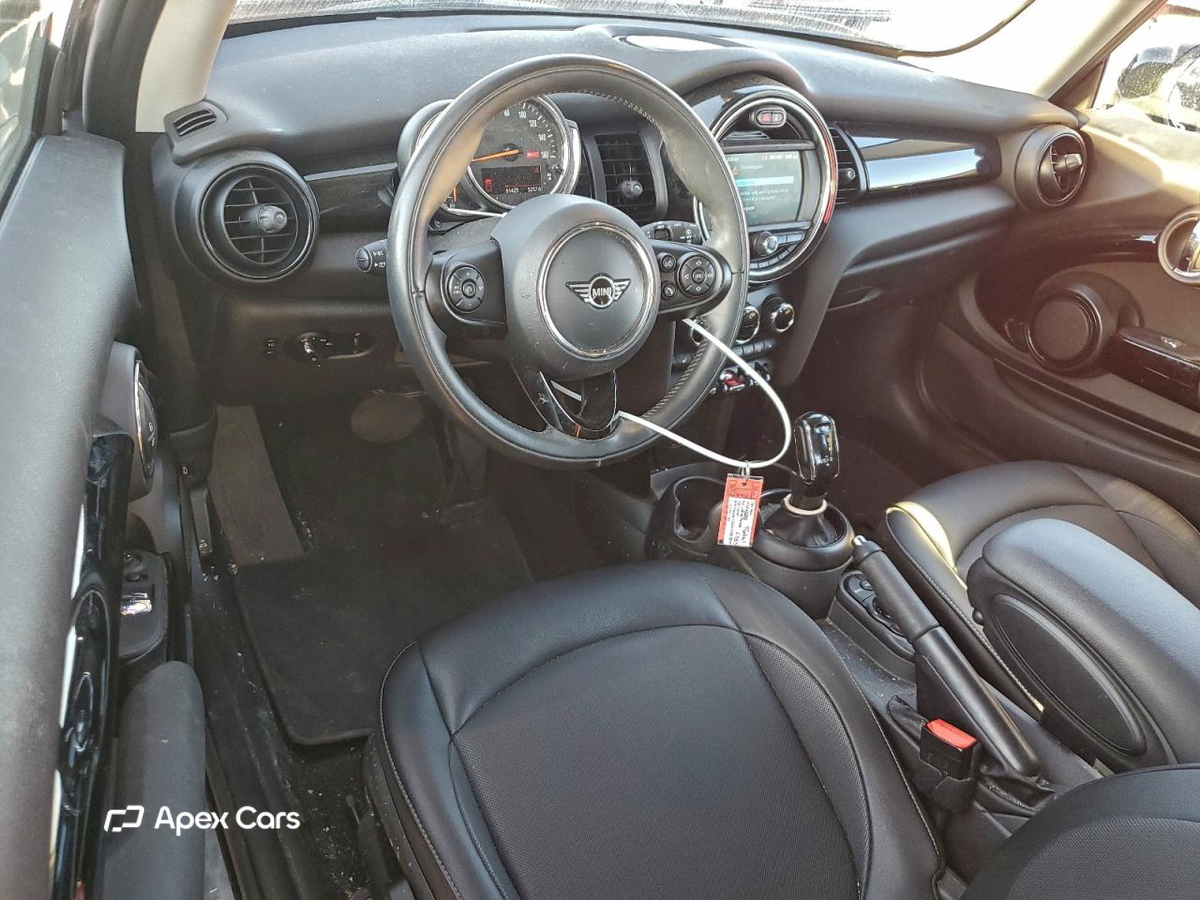 MINI Cooper 2021