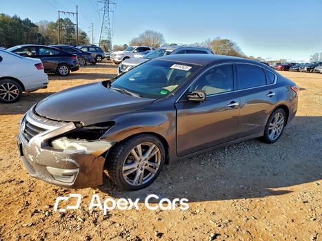 Nissan Altima 2013 - Image 1 of 12