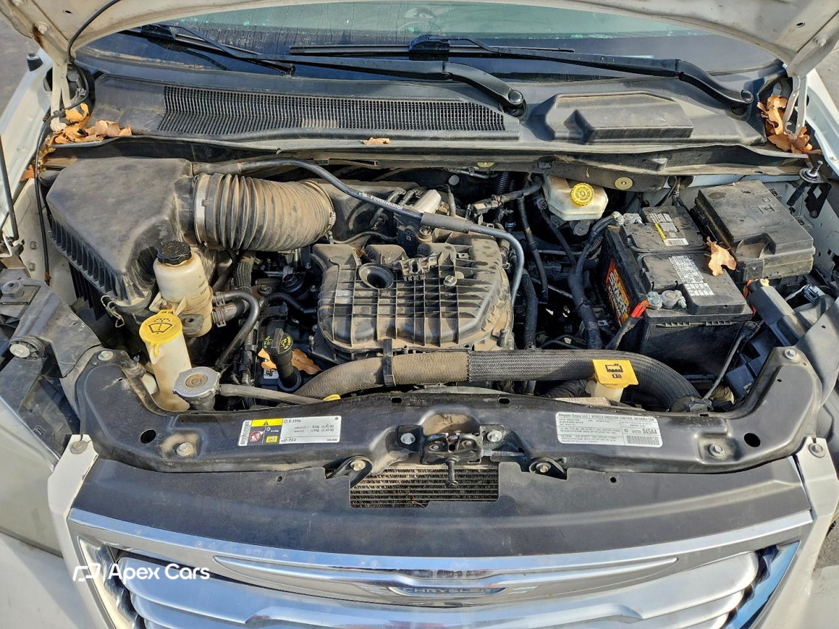 Chrysler Voyager 2013