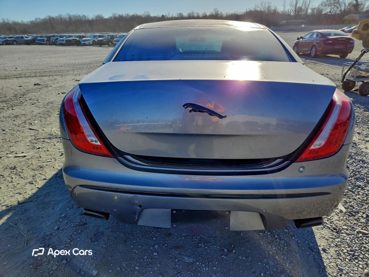 Jaguar XJ 2012
