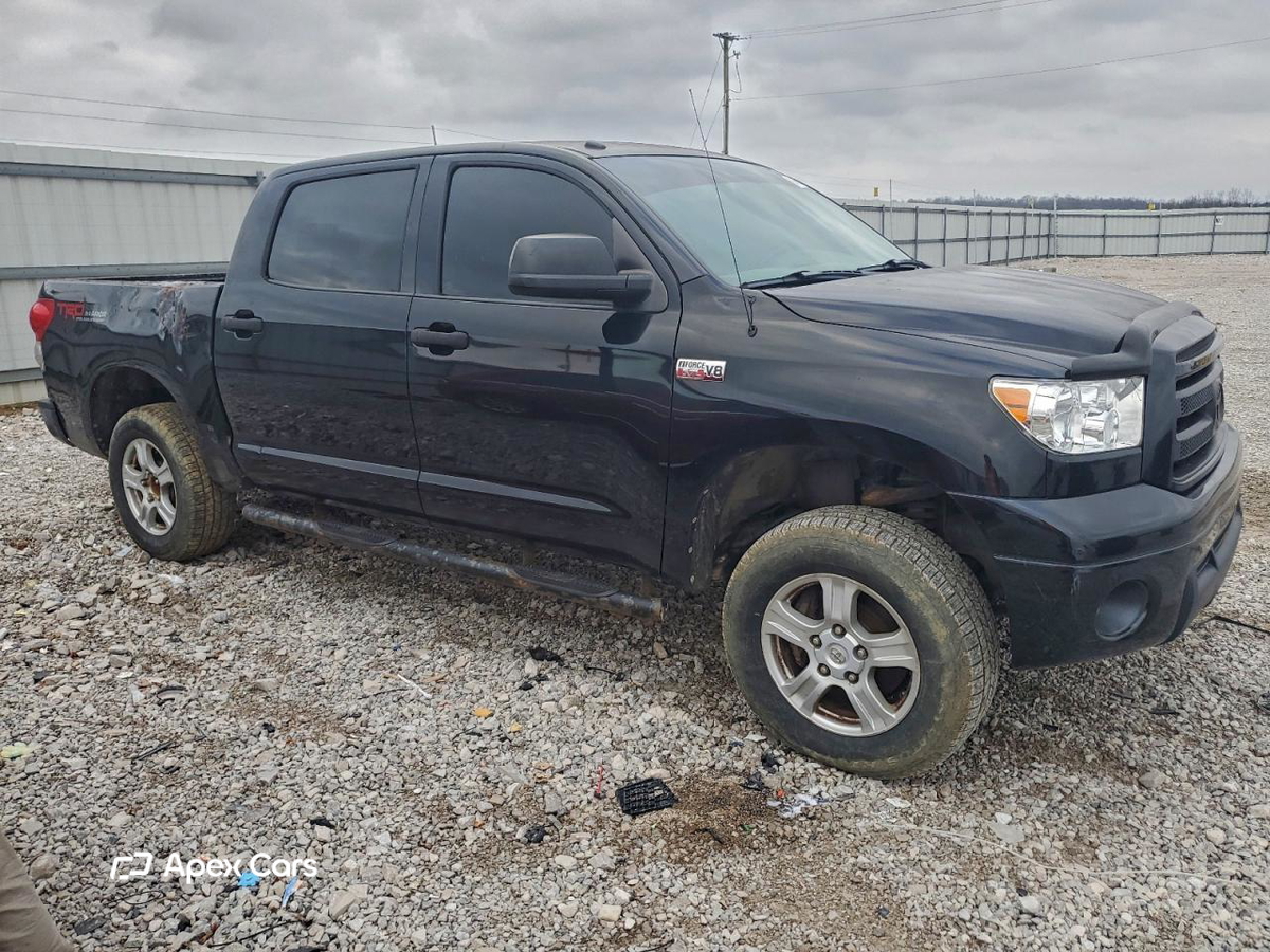 Toyota Tundra 2010