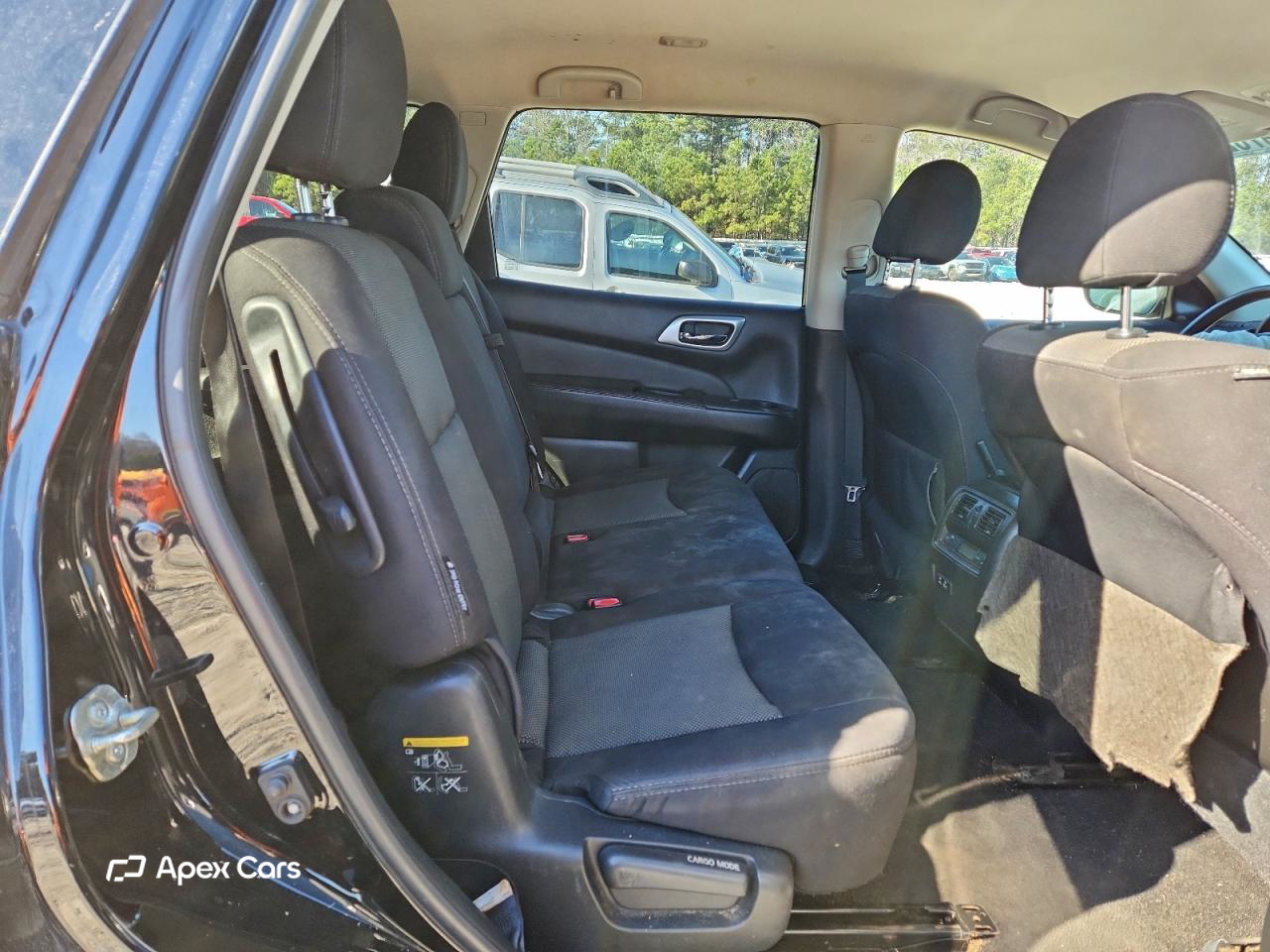 Nissan Pathfinder 2019