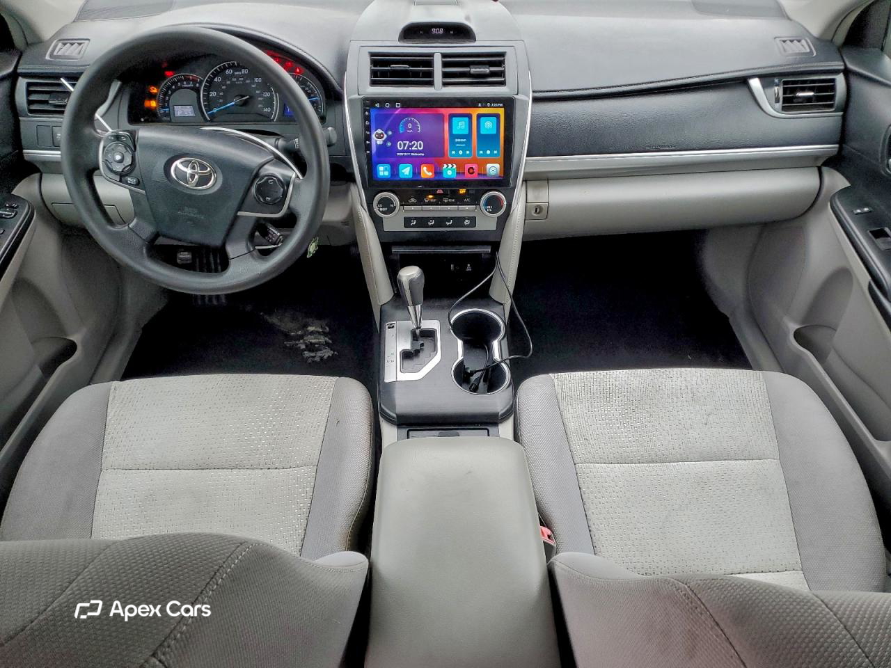 Toyota Camry 2012