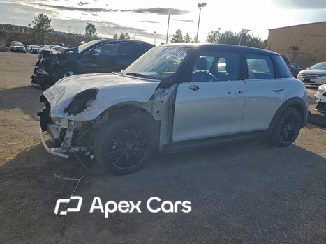 MINI Cooper 2022 - Image 1 of 12