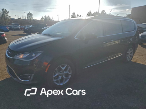 Chrysler Pacifica 2017 - Image 1 of 12