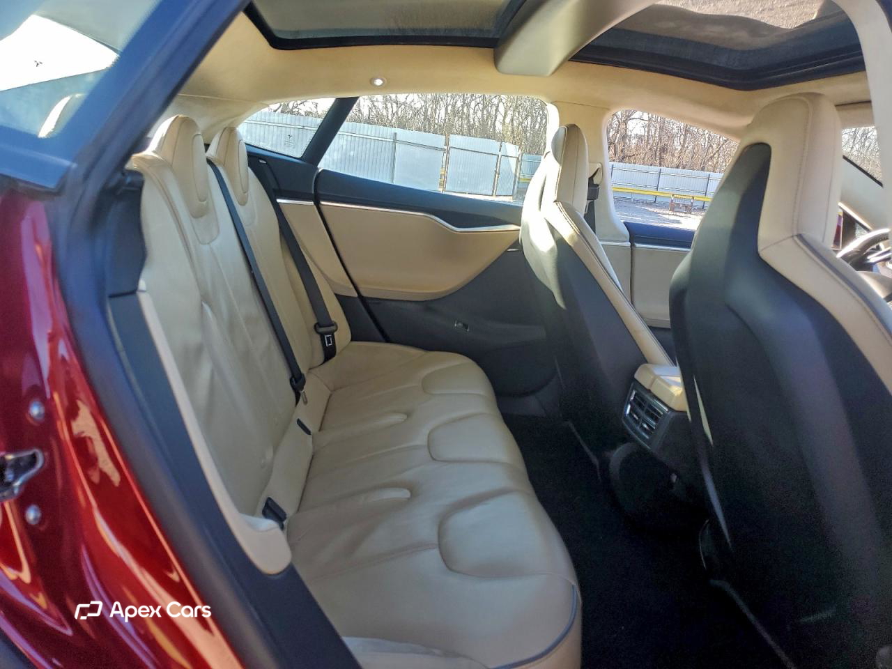 Tesla Model S 2012