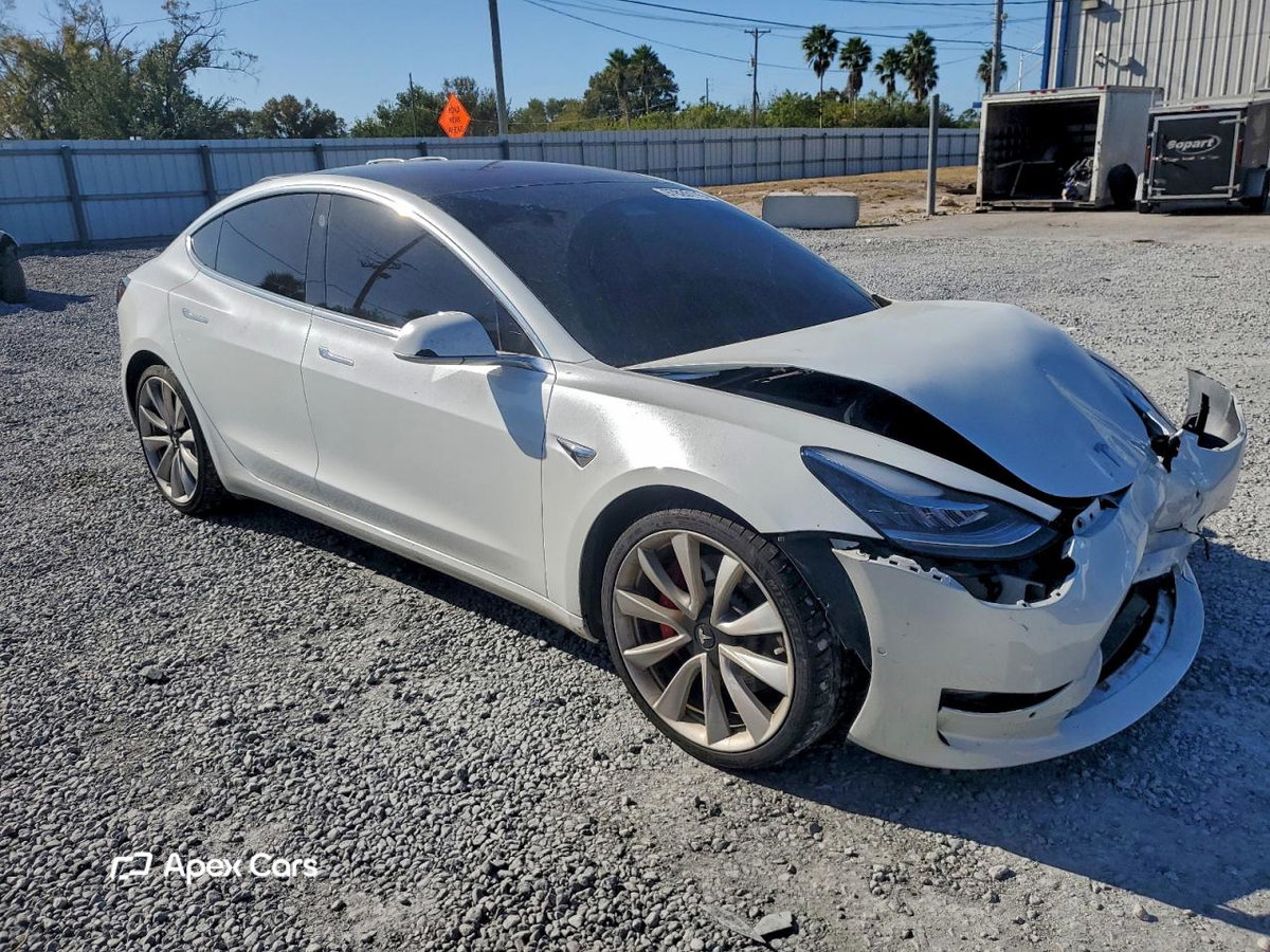 Tesla Model 3 2018
