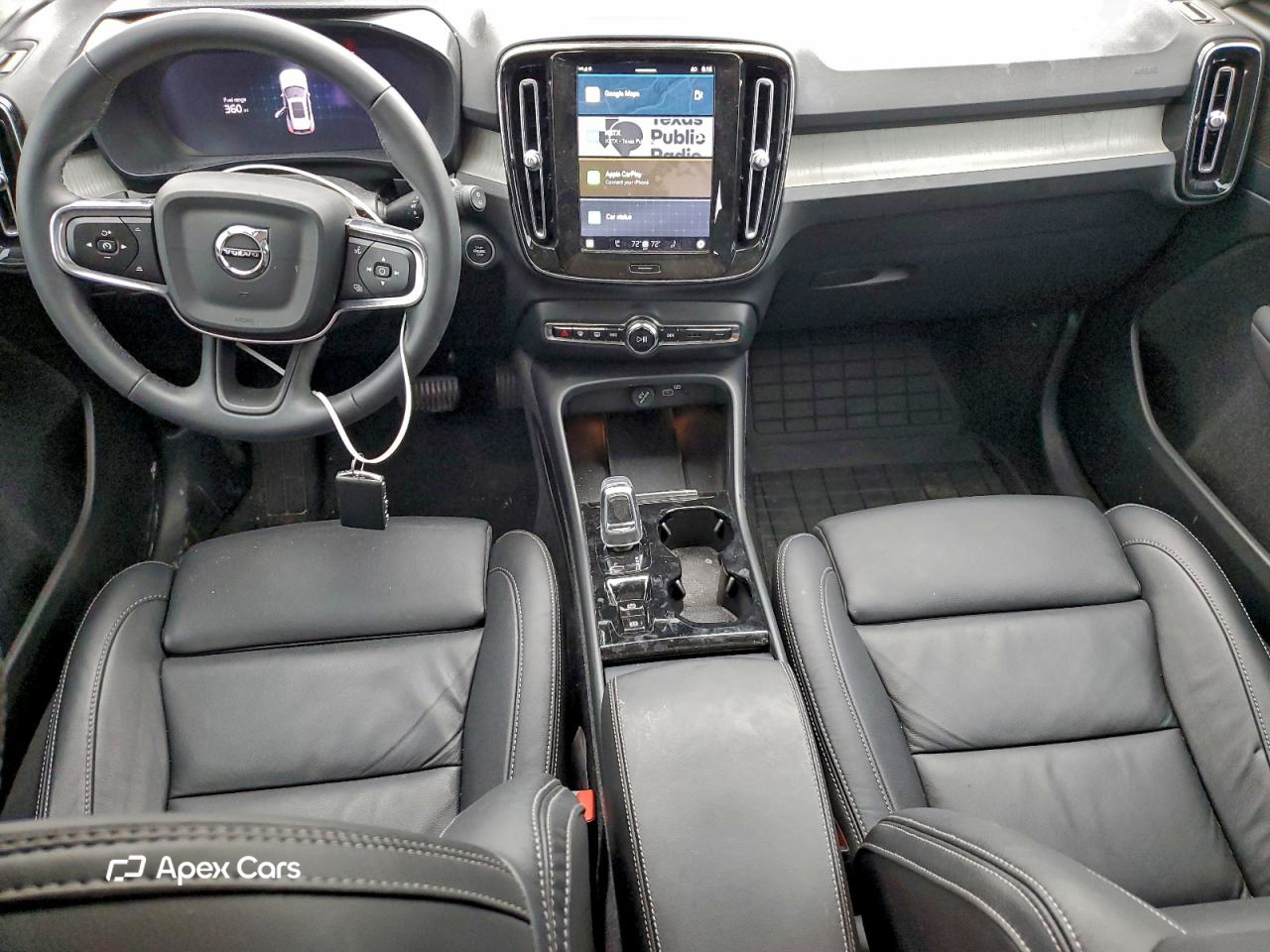 Volvo XC40 2024