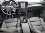 Volvo XC40 2024