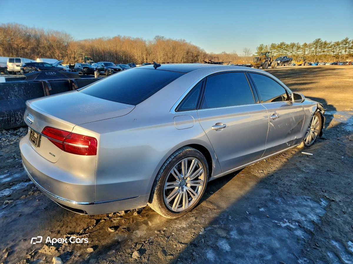 Audi A8 2015