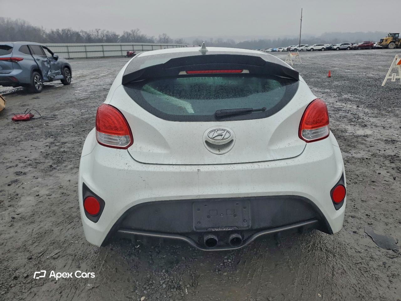 Hyundai Veloster 2013