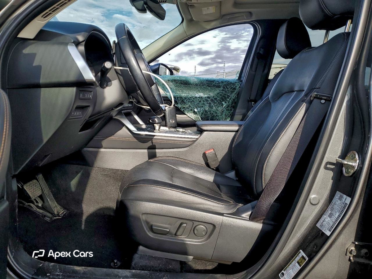 Mazda CX-90 2024