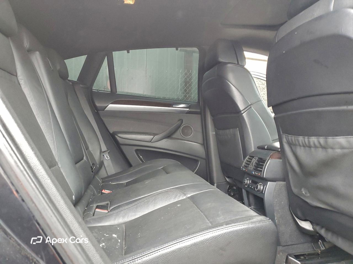 BMW X6 2012
