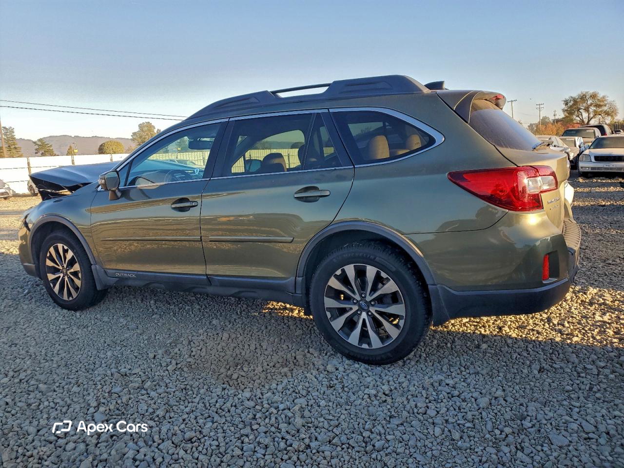 Subaru Outback 2016
