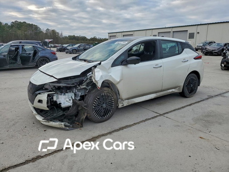 Nissan Leaf 2024 - Image 1 of 13