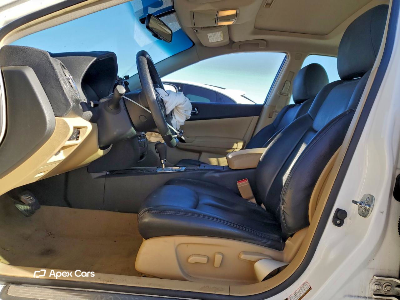 Nissan Maxima 2011