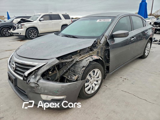 Nissan Altima 2015 - Image 1 of 13