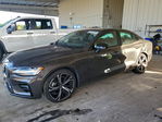 Volvo S60 2024