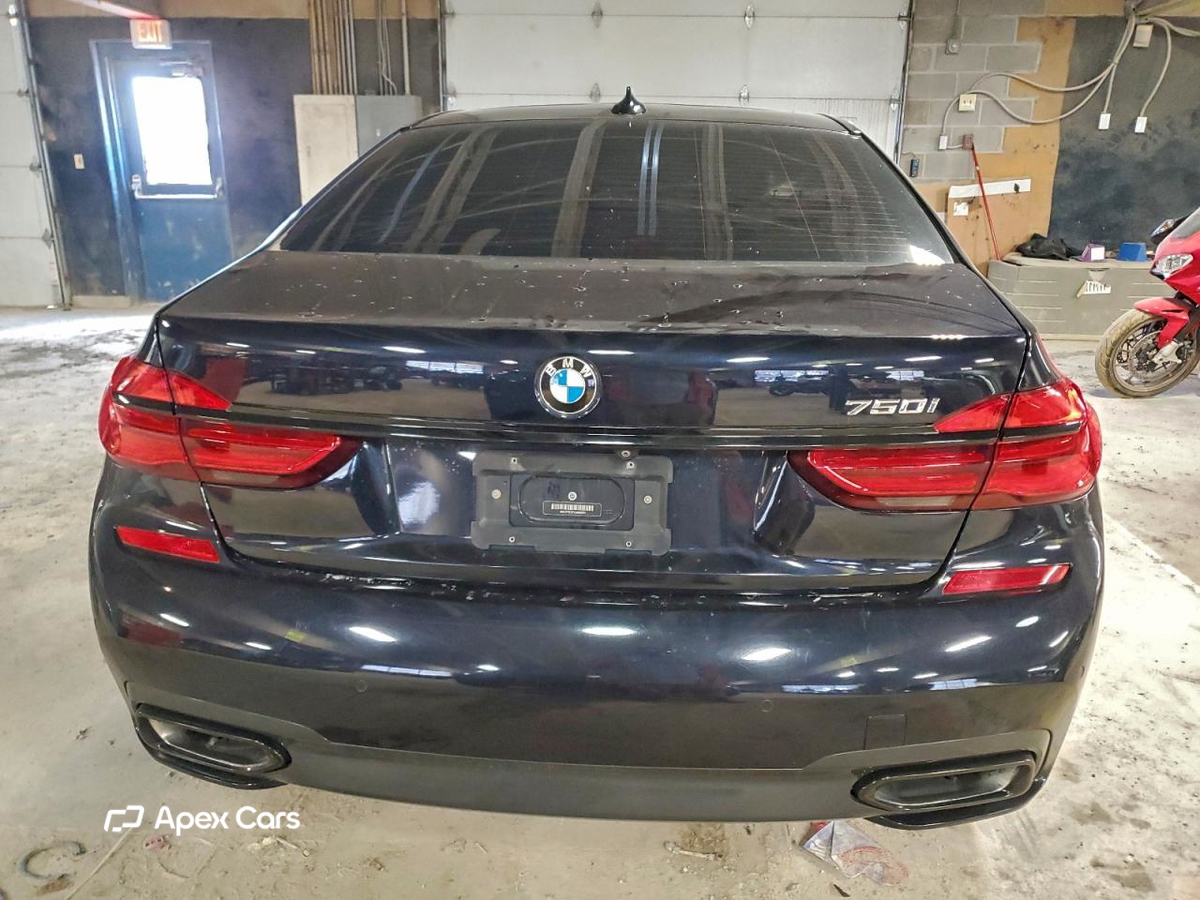 BMW Series 7 2019