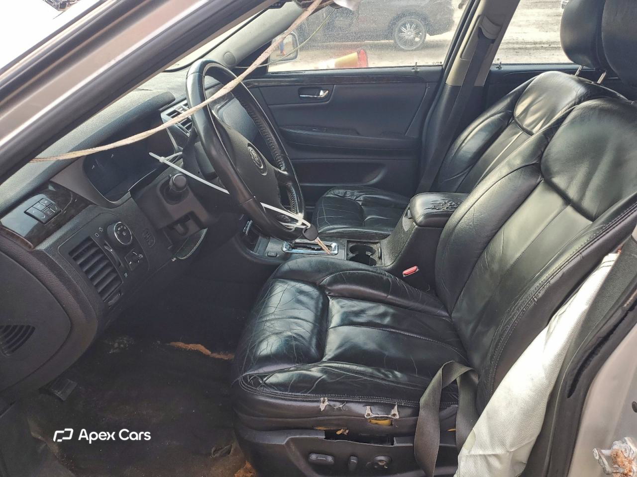 Cadillac DTS 2010